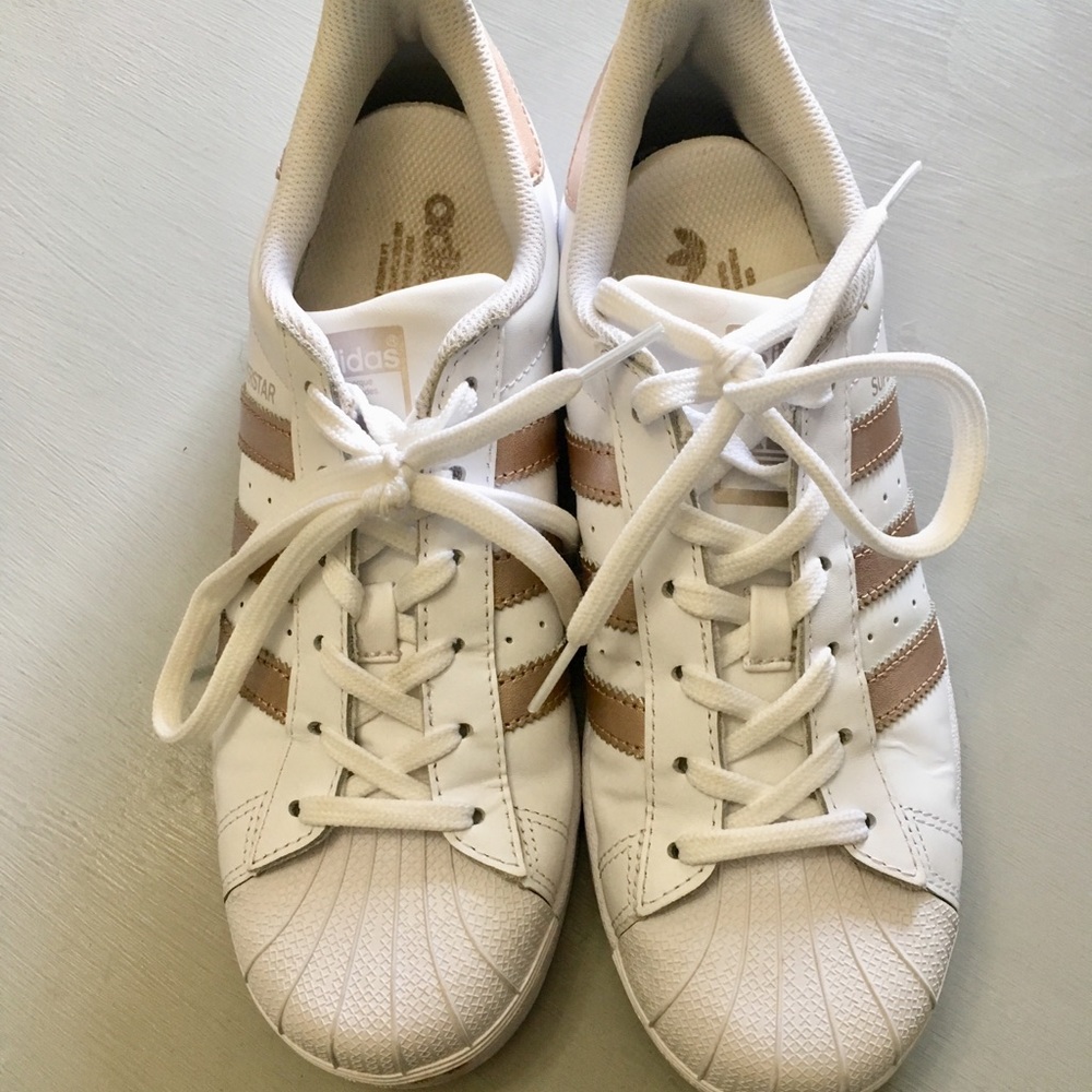 Adidas Superstar rose gold